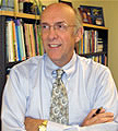 Daryl H.Stevenson，霍顿学院学术管理系主任 